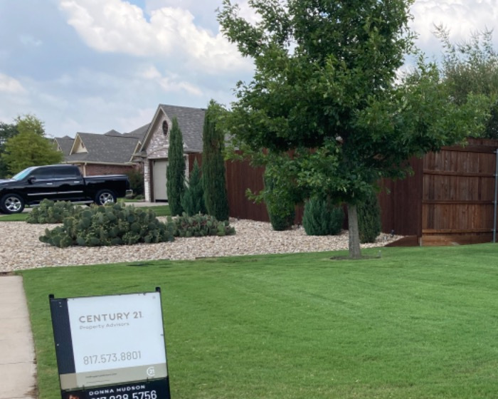 Image for testimonial: I gave Zip Lawn 5 stars because they are reliable and professional. They strive for excellence in lawn care and customer satisfaction and it shows.
